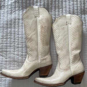 Size 8 miranda lambert cowboy boots